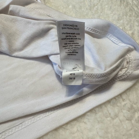 Athleta Essence Fitted Cowl Neck Tunic Hoodie Pullover - White - Size M - Picture 5 of 7